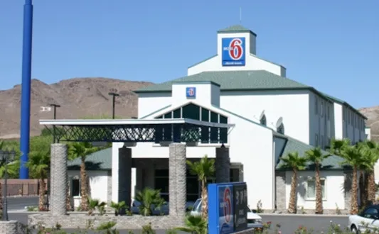 Motel 6